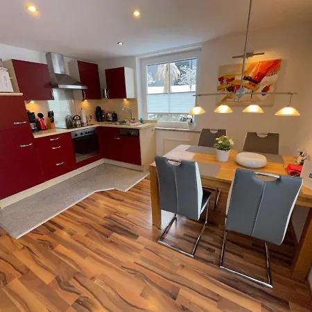 Appartement Holiday Apartment *